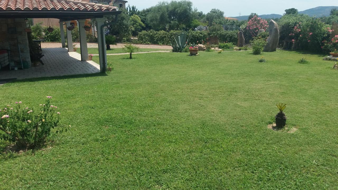 Settimo Cielo Bed and Breakfast San Teodoro  Exterior foto
