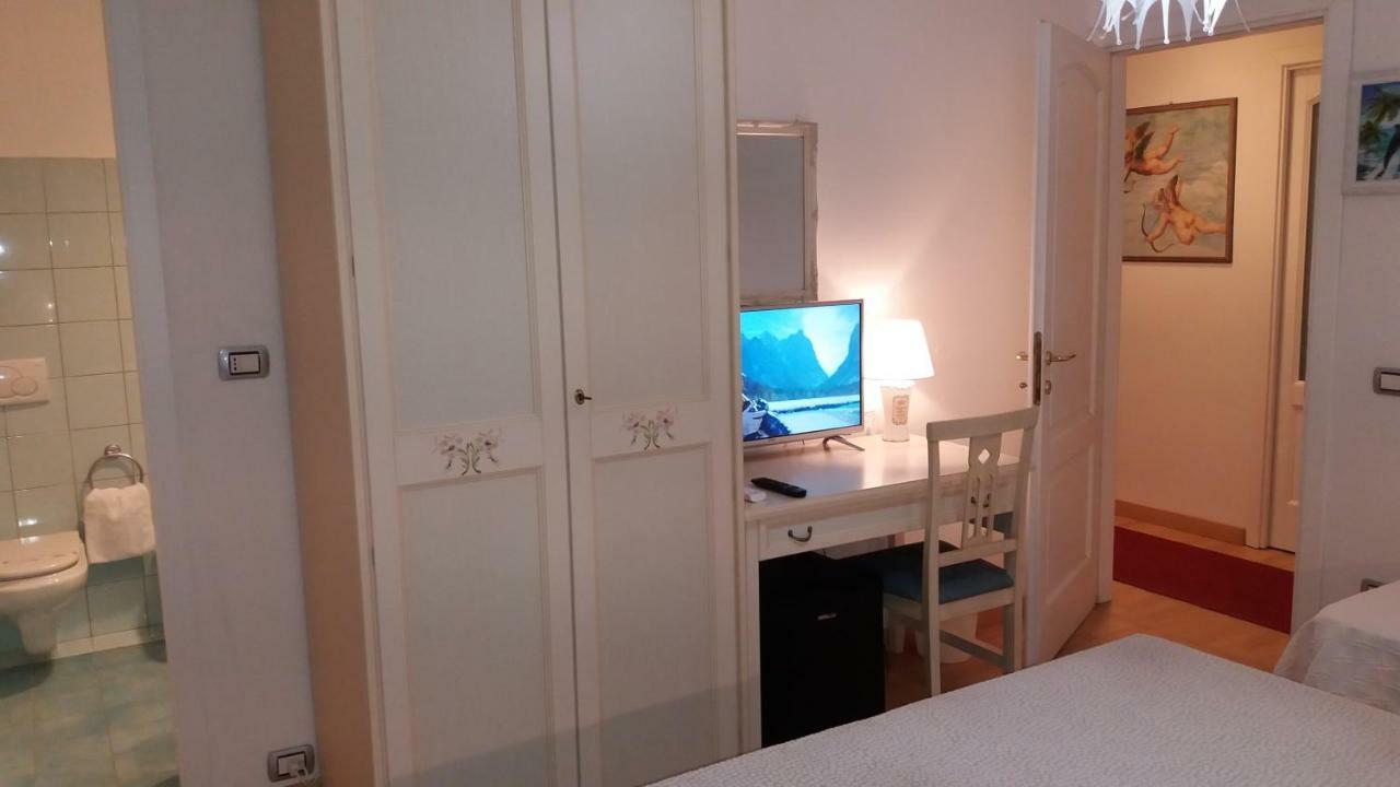 Settimo Cielo Bed and Breakfast San Teodoro  Exterior foto